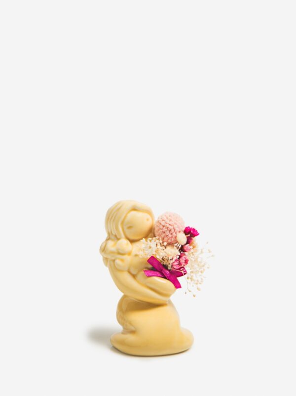 A Menina e as Flores