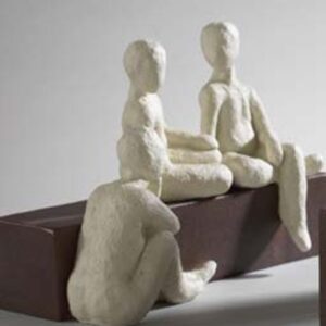 Figuras em resina "Pessoas 3" 31x15,5x20 cm (altura)